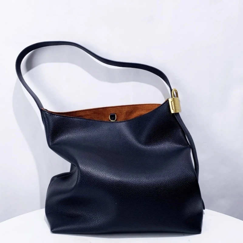 

Women's Genuine Leather Bucket Bag Retro Large Capacity Soft Cowhide Leather Tote Fashionable Daily Work Shoulder Commuting Bag