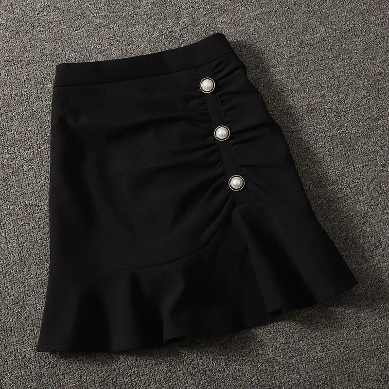 

Black plaid irregular skirt 2024 early autumn retro loose elastic A-line skirt fashion temperament ruffled fishtail skirt