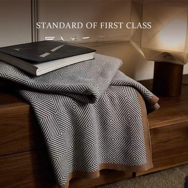  Airplane First Class Blanket Lightweight Air Conditioning Car Sofa Office Nap Woolen Shawl Cover Blanket