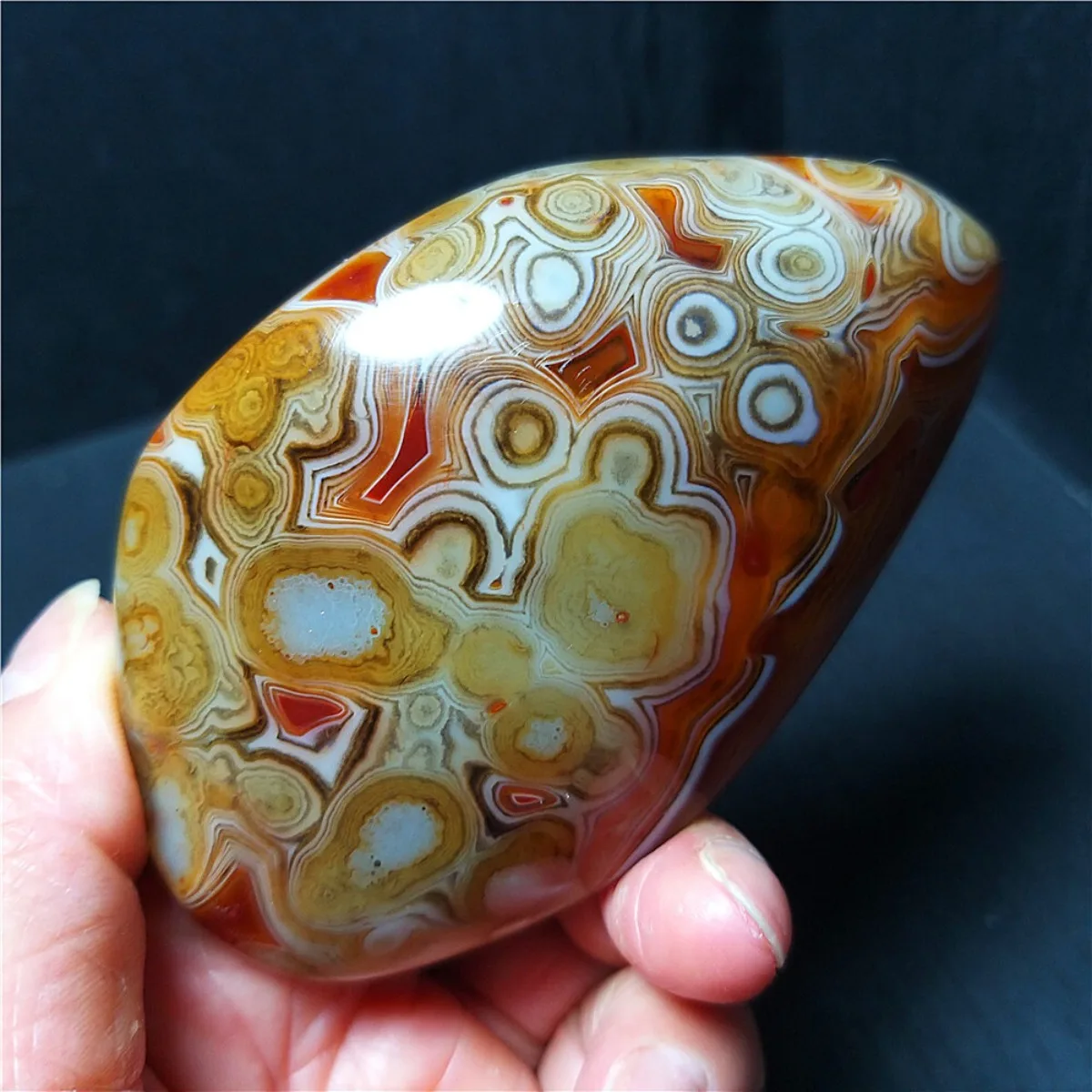 Desert Stone Banded Agate Worry Stone, Sandy Tone, Tumbled Polished, Home Decor, Natural Stone, Crystal Collection, Desk Decor