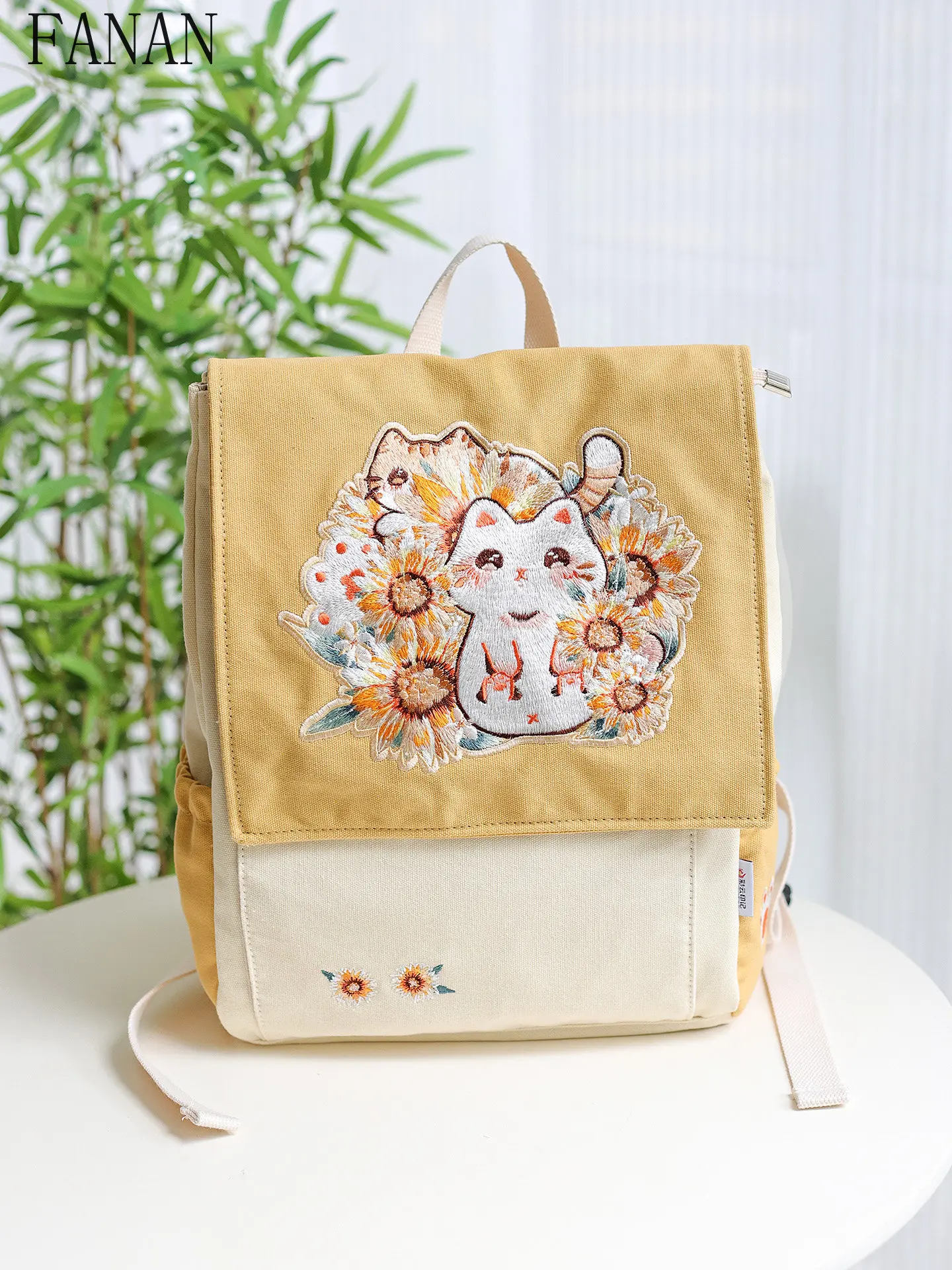 Sweet Embroidery Sunflower Cat Women's Cute Backpacks Canvas Bag Stain Resistant Washable Student School Bag Casual Backpack