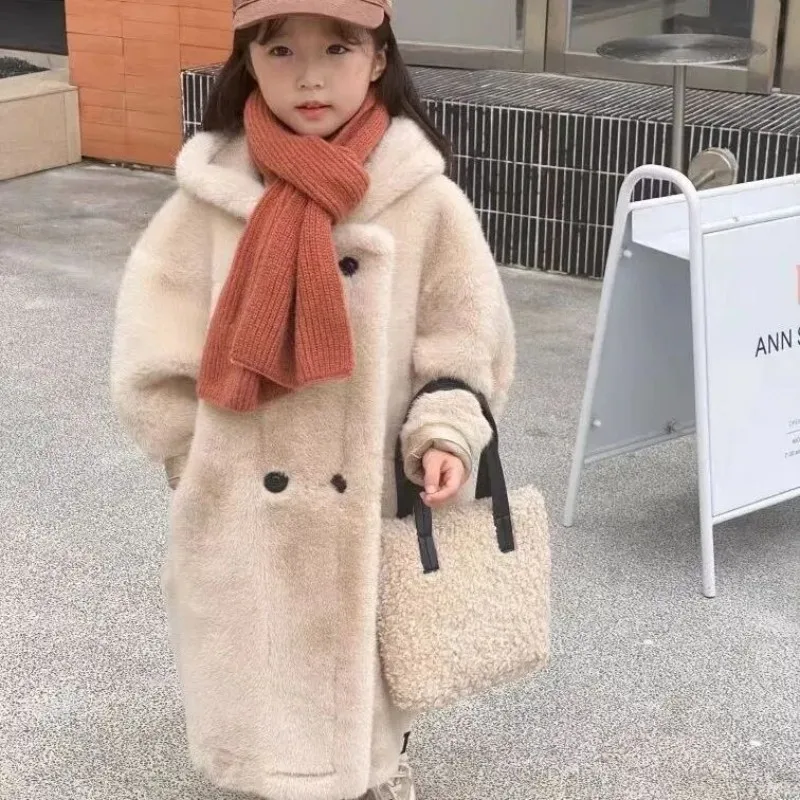 

Children's Fur Coat New Girls Winter Lamb Fur Coat Thickened Baby Silhouette Version Long Coat