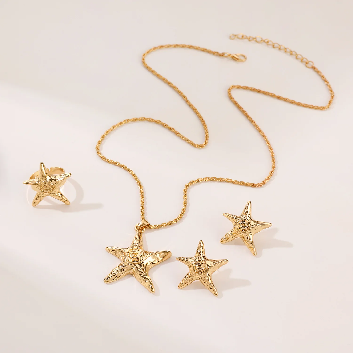 Gold Color Alloy Irregular Starfish Pendant Necklace Earrings Finger Rings for Women Fashion Gifts Cool Personality Jewelry Set