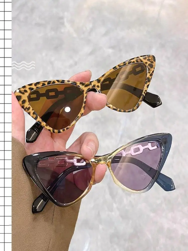 AliExpress Retro Small Frame Cat Eye Sunglasses Trendy Triangle Black Shades Vintage Beach Travel Punk Sun Glasses for Women & Men