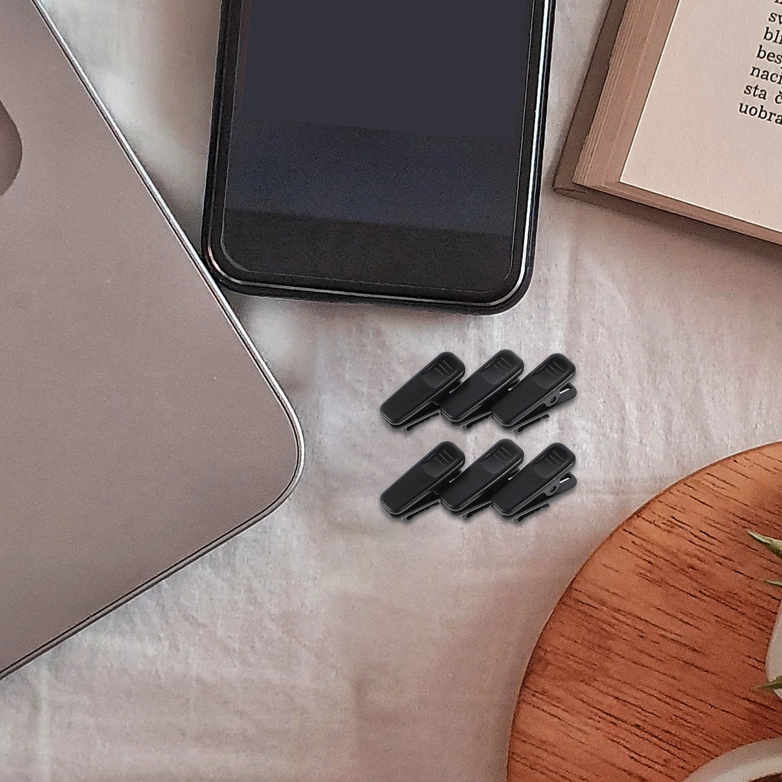 

100Pcs Headphone Cord Clips Sturdy Plastic Mini Clamps for Preventing Loss of Wires Efficient Cord Management Headset Mount