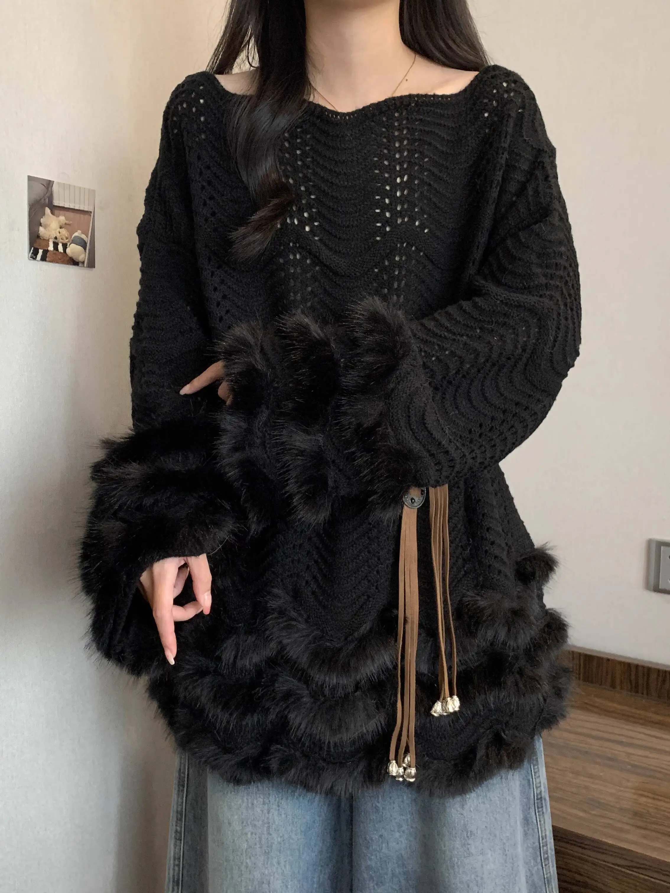 2025 Autumn Winter Women Sweater Cut Out Design Sweater Plus-Size Women's Fuzzy Long Sleeve Loose Knit Top For Curvy Bodies