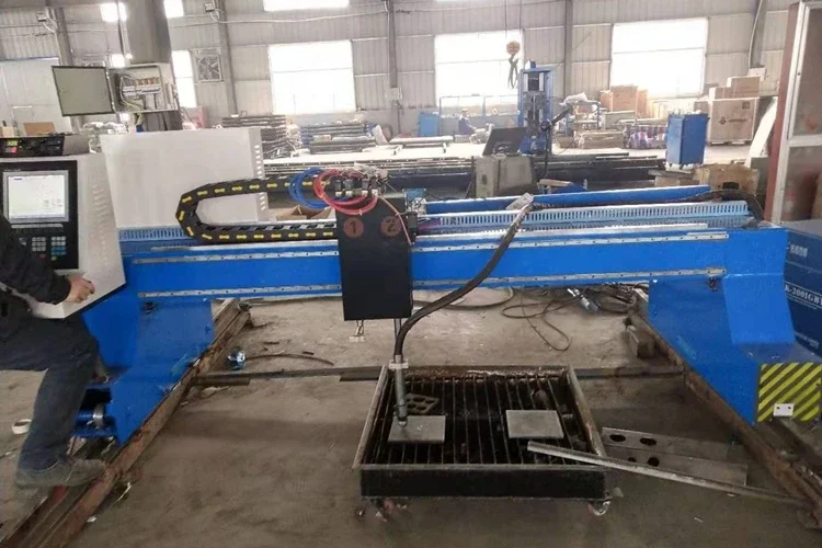 Rbqlty Gantry Typ CNC Gas Metall Plasmaschneidemaschine