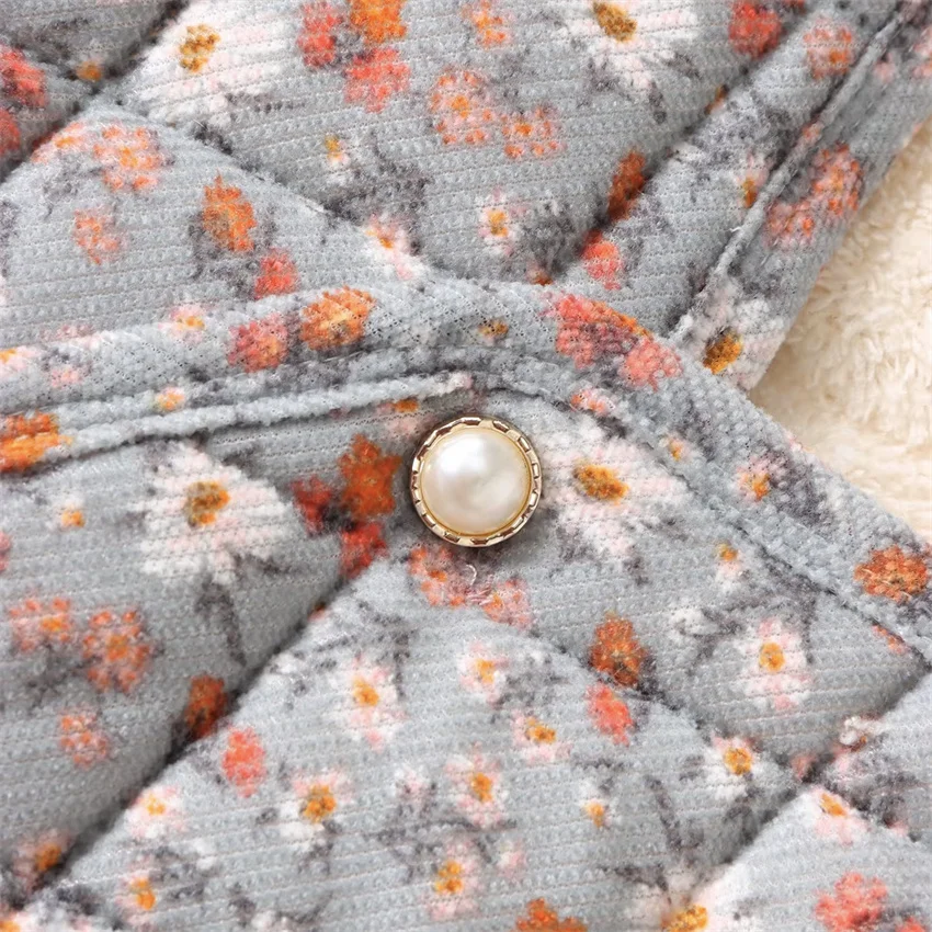 Nieuwe Herfst Winter Vrouwen Bloemen Katoenen Vest Big Size Vrouwelijke V-hals Fluwelen Vesten Dame Korte Warme Mouwloze Jas Uitloper 2534