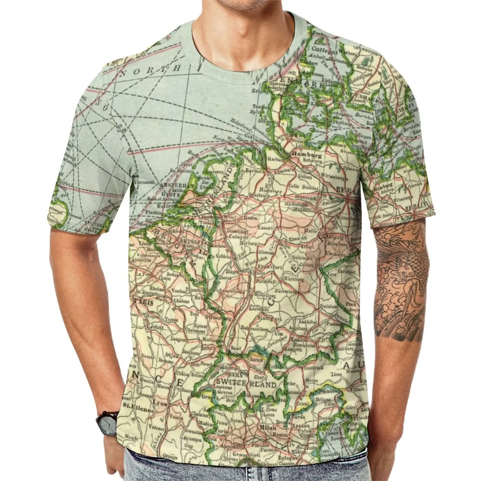 Vintage Europe Map T-Shirt Old World Maps Men Cool T Shirts Original Printed Tees Short-Sleeve Streetwear Oversized Clothes Gift