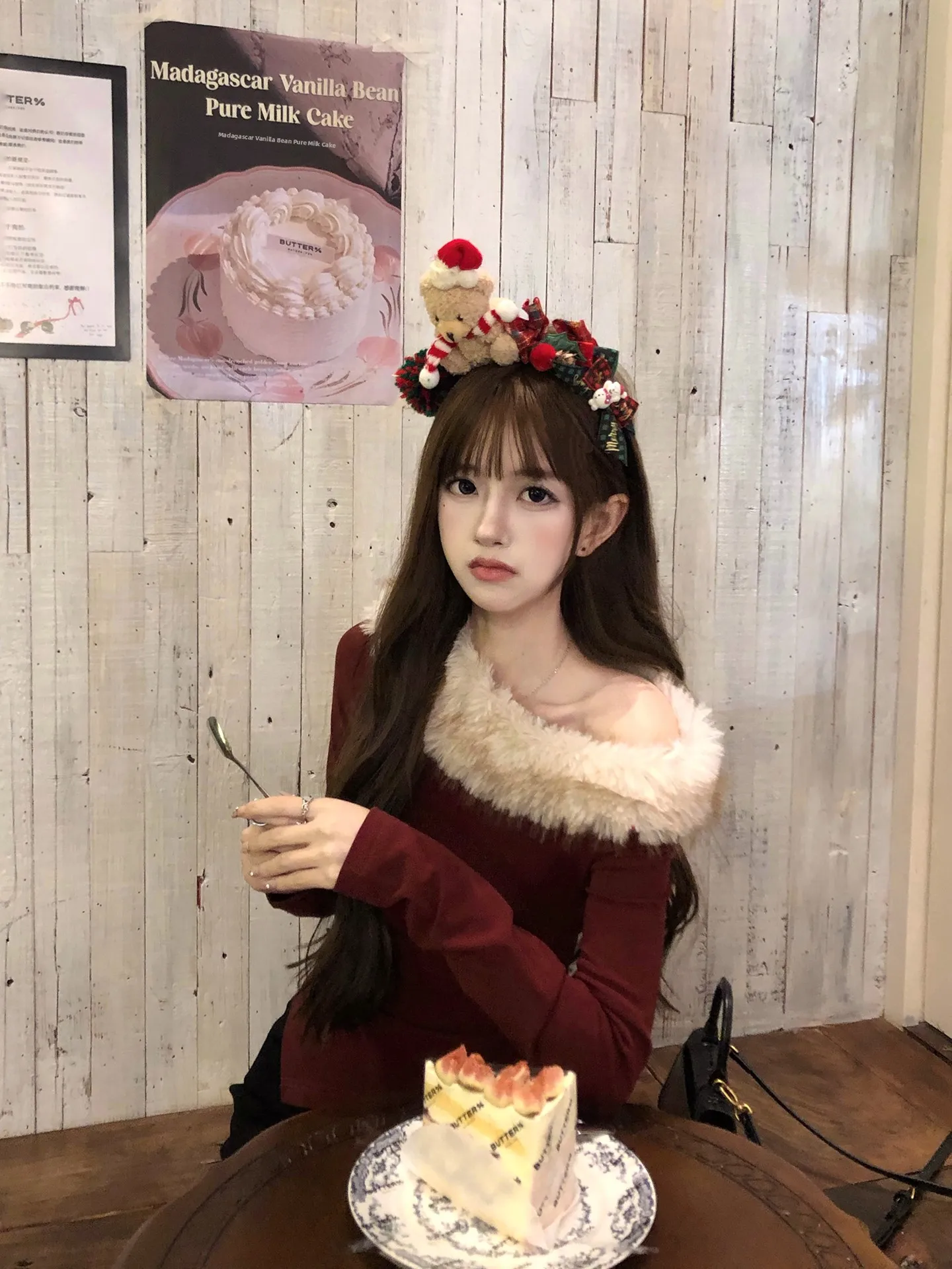 

Cuitcuit Bell Deer Detachable Fur Collar Red One oulder Women's Lazy Cisas Outfit Cotton Blend Long Sve ort Length