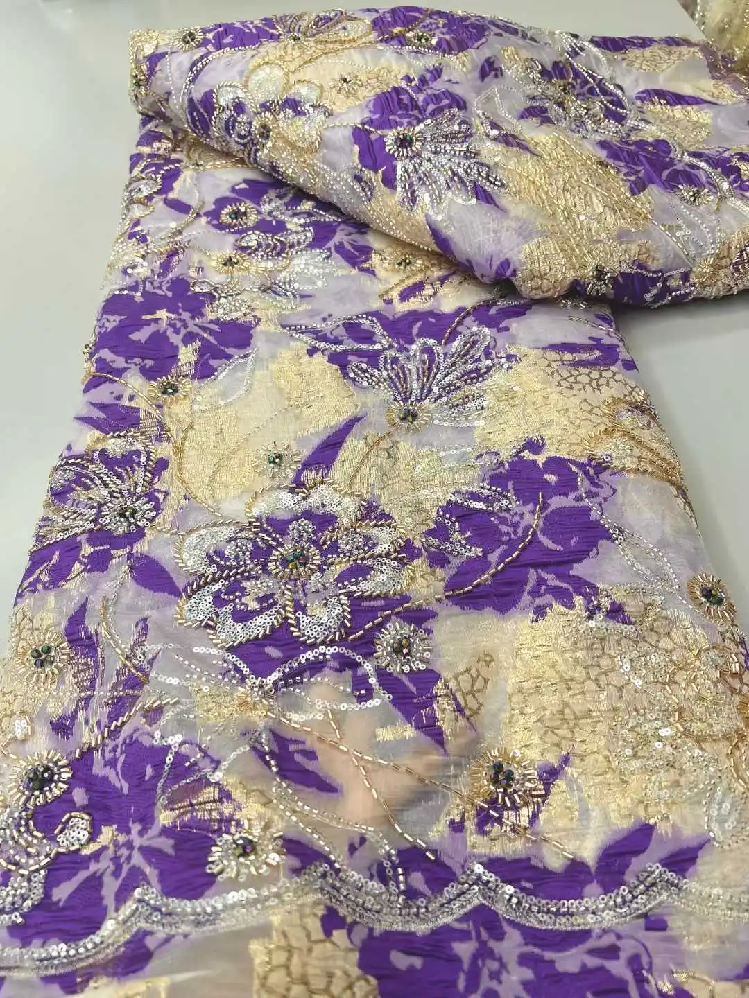 النيجيري الخرز الديباج أقمشة الدانتيل 2025 جودة عالية الفرنسية الترتر مذهب الجاكار الدانتيل فستان الدمشقي للنساء الزفاف