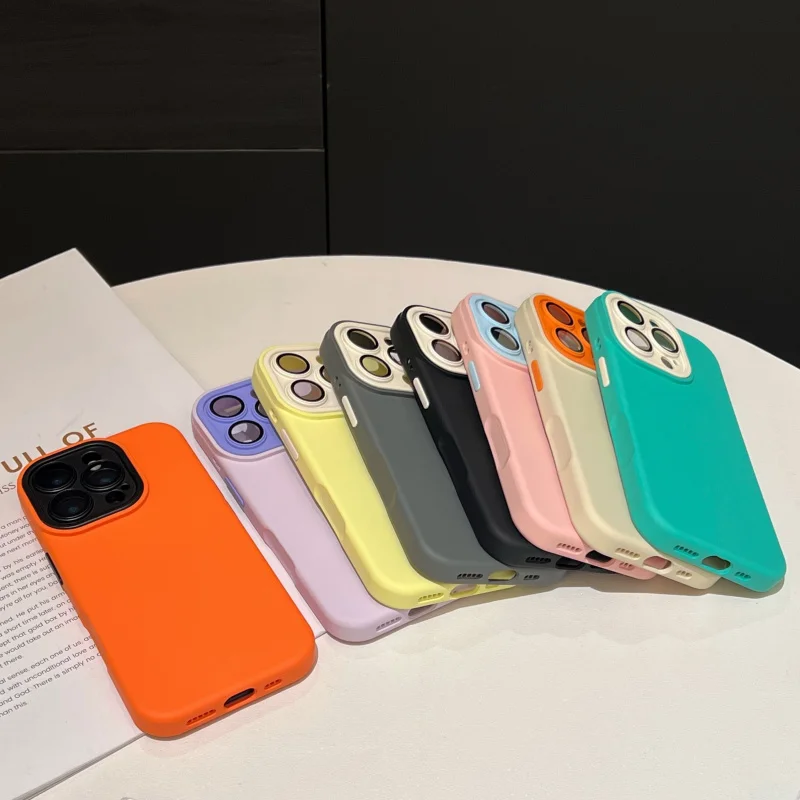 

Two-tone imitation liquid silicone case is suitable foriphone11Trendy phone cases are hot sellers12promaxMobile Phone Protective