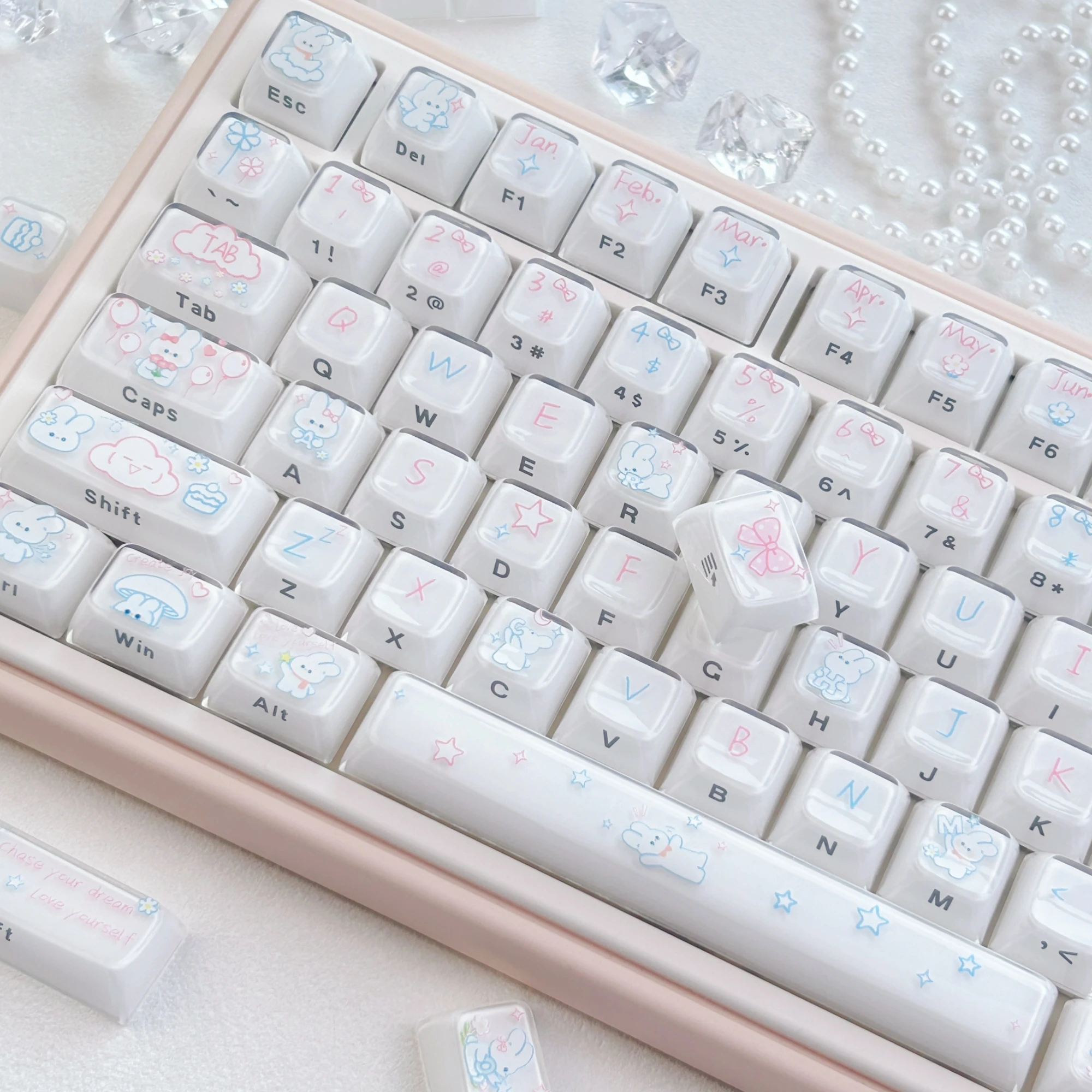 MAIMOOO Cute Rabbit Jelly Texture Keycap MDA Profile White Cartoon Bunny PC Custom Crystal Keycaps for Mechanical Keyboard Gifts