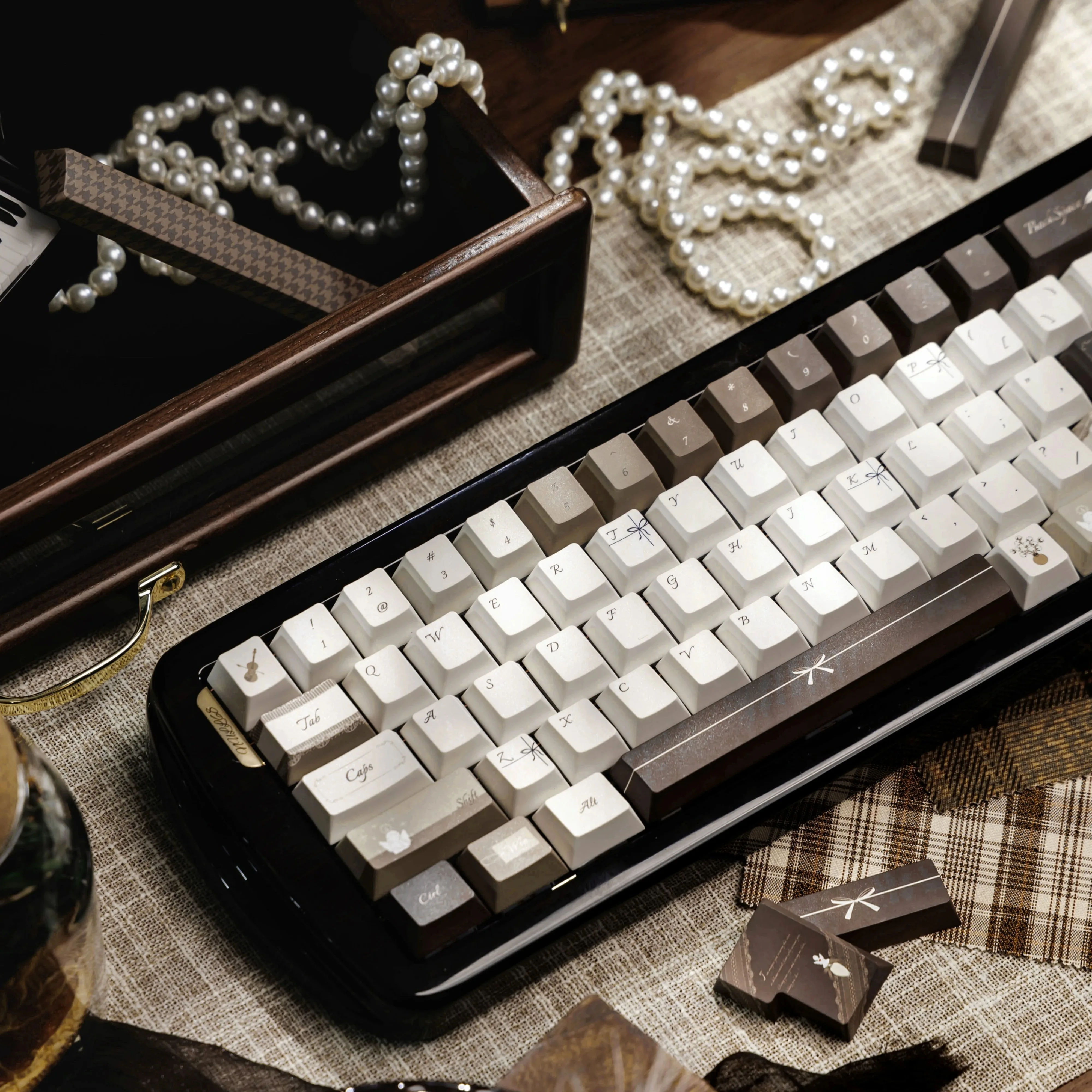 

Wooden Perfume Theme Keycaps Set PBT Cherry/FOA Profile Custom Original Handmade Keycaps for Mechanical Keyboard Accessories