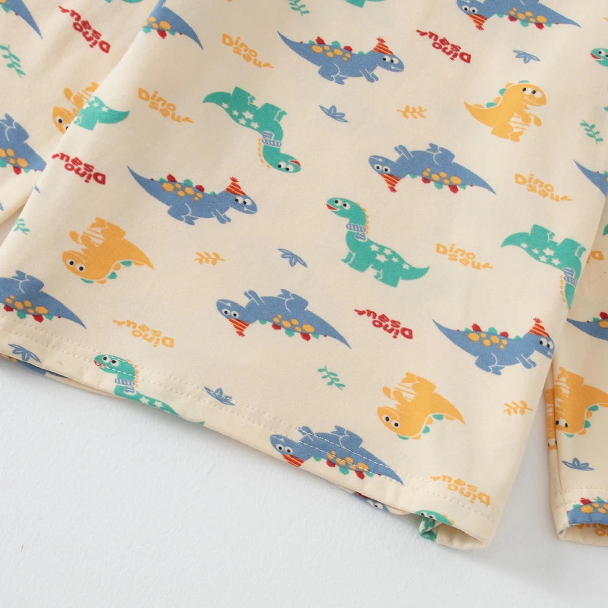 2-teiliges Kinder-Set für Herbst/Winter, bestehend aus bequemer, langärmliger Thermounterwäsche, ideal als Freizeitkleidung und als süßes, mit Cartoon-Motiven versehenes Schlafanzug-Set für Jungen und Mädchen. – Detail 8