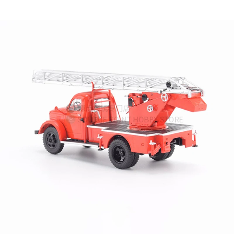 1:43 Scale Diecast Alloy AL-17 (GAZ-51) Cloud Ladder Fire Truck Toy Car Model SSM1584 Classic Adult Gift Souvenir Static Display