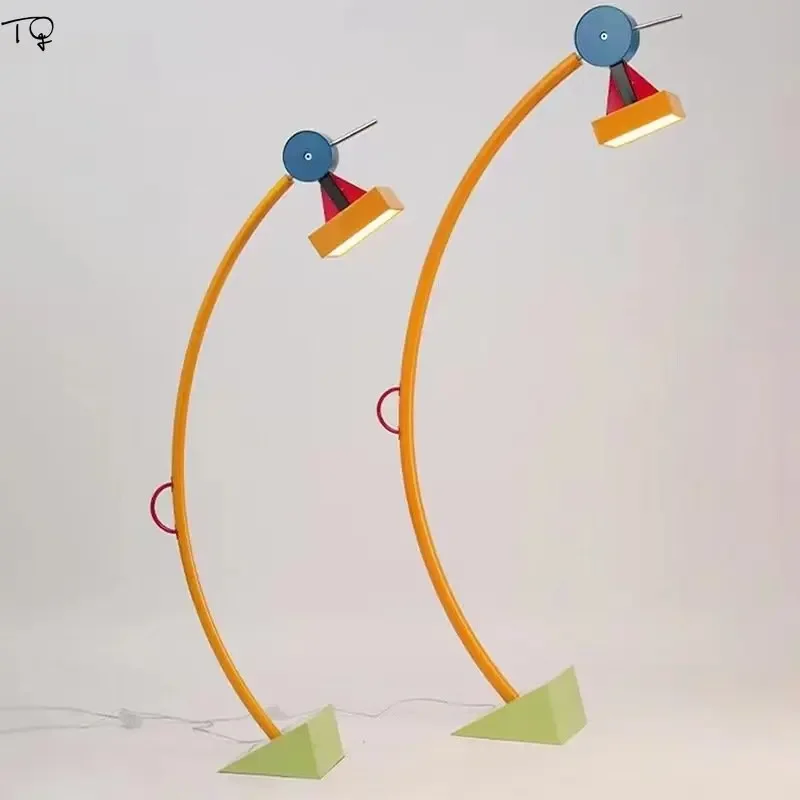 ممفيس جو الكرتون الملونة مصباح أرضي الاطفال/غرفة الأطفال مصباح طاولة عمودي المعيشة/نموذج غرفة نوم السرير دراسة #2