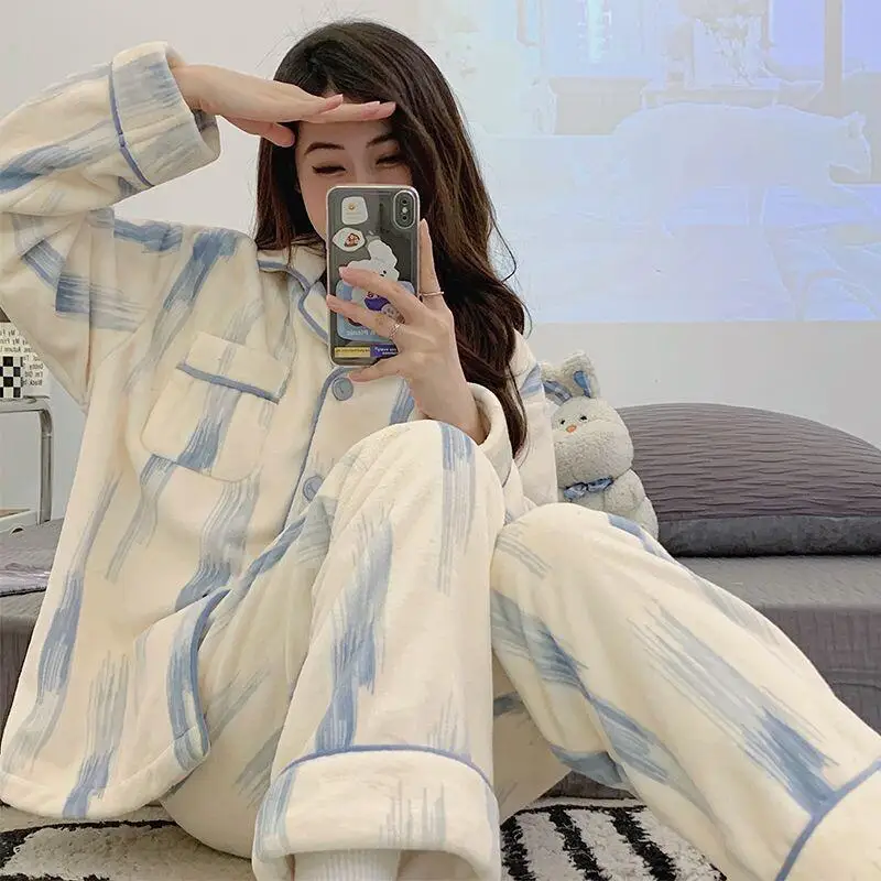 أزياء Homewear الشتاء الدفء بيجامة مجموعة الخريف طويلة الأكمام ملابس المنزل المرأة الفانيلا منامة المرجان الصوف سميكة المخملية