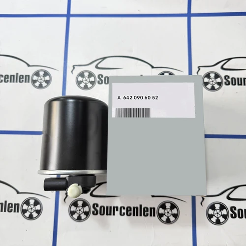 Imagen 2 del producto Nuevo filtro de combustible para Benzz C350 CLS350 E350 GL350 Sprinter 2500 3500 OM642 WK820/14 A6420903152 6420903152 A6420906052 6420906052
