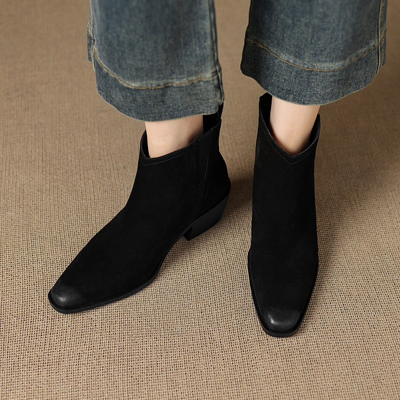 2025 New Hot Sale Real Cow Suede Western Ankle Boots Women Point Toe Kitten Heels Short Boots Winter Cowboy Knight Boots Woman view 5