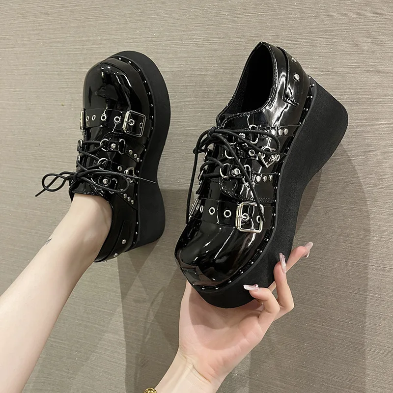 

Punk Style Shoes Woman Platform Heel Metal Rivet Dark Bat Fashion Trendy Women Pumps Wedge Bottom Black School Student Shoes