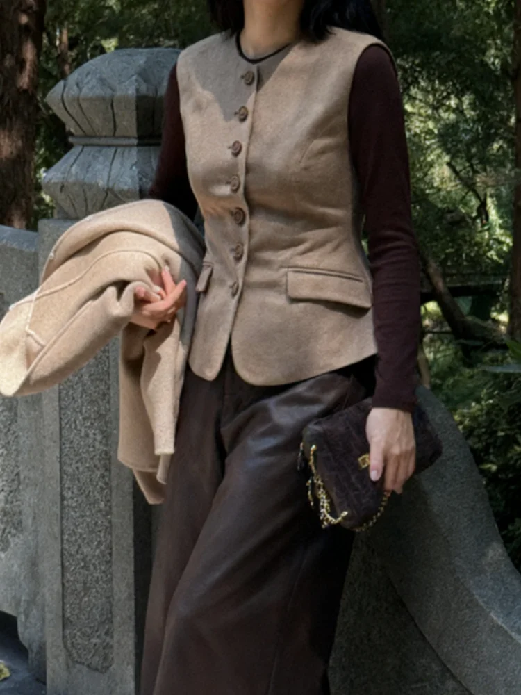 

Шерстяной жилет Yuan Ling Mueller 2-го поколения, круглый вырез, приталенный крой, на одной пуговице, для ношения как верхняя или внутренняя одежда, на зиму