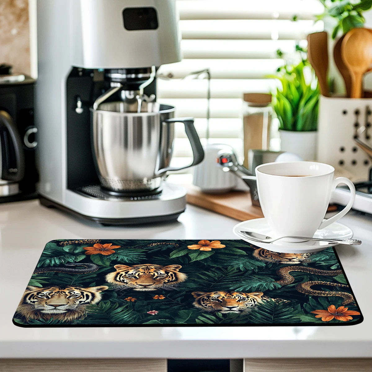 Absorbent Mat Manchurian Tiger Kitchen Antiskid Drying Mat Quick Dry Bathroom Drain Pad Tableware Mat