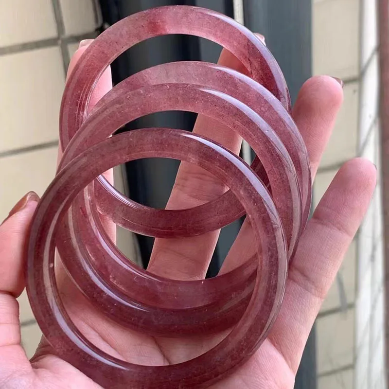 

Браслет из натурального красного клубничного кристалла, прозрачный круглый стержень, красный кристалл, женские нишевые украшения