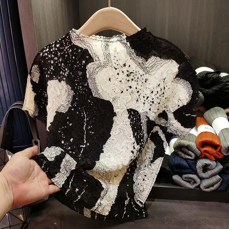 

Miyake Pleated T-shirt Collision Color Printing Round Neck Fold T-shirt Summer Simple Versatile Casual Short-sleeved Pleat Tops