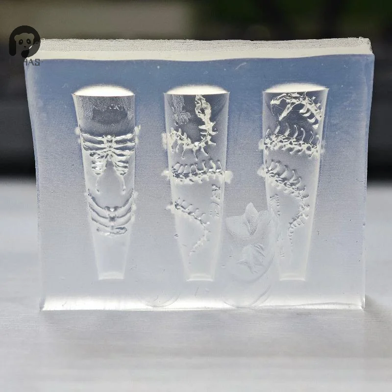 1 szt. Retro Wzór Wężowej Kości z Kokardą Szablon do Zdobienia Paznokci Ozdoba Silikonowa Forma do Paznokci DIY Szablony Formy do Paznokci