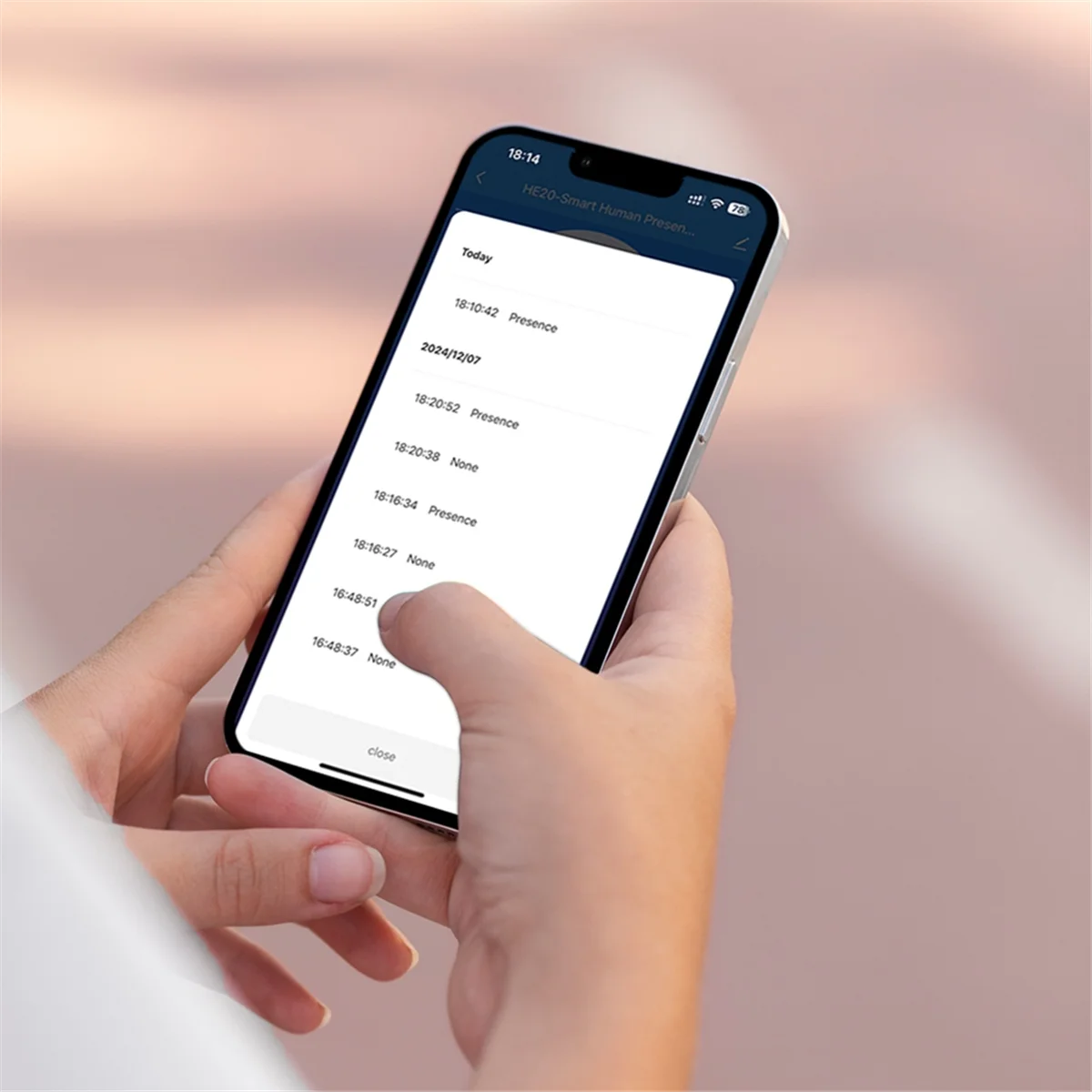 モーションセンサー Tuya WiFi ミリ波レーダー人間存在モーションセンサー、輝度/距離検出 PIR センサー家庭用