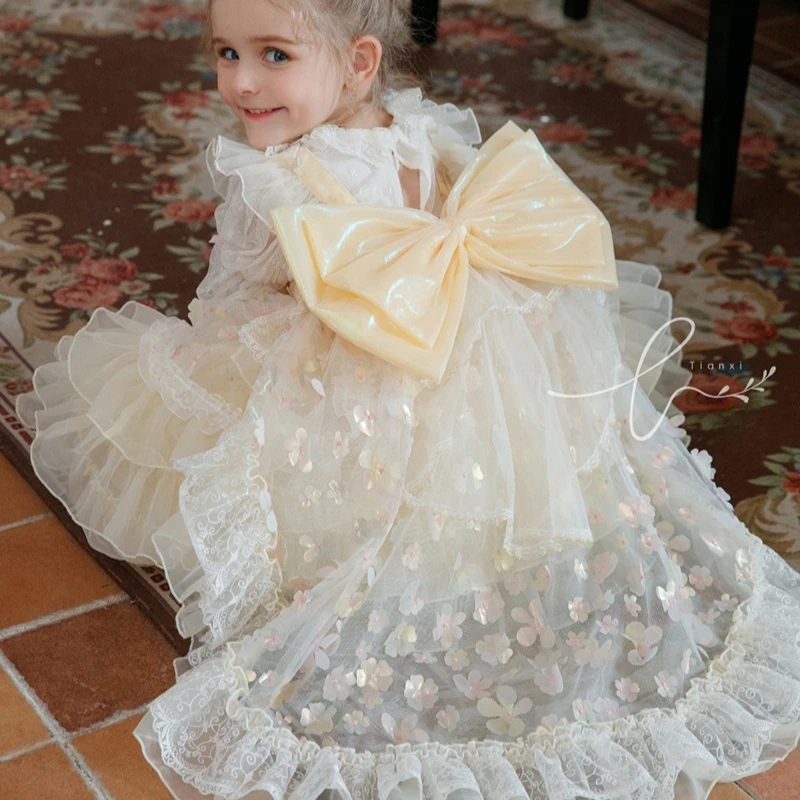 Robe de princesse Lolita faite à la main pour filles, dentelle traînante, vêtements de mariage, fleur, fête de Noël, photographie, qualité, 2 pièces