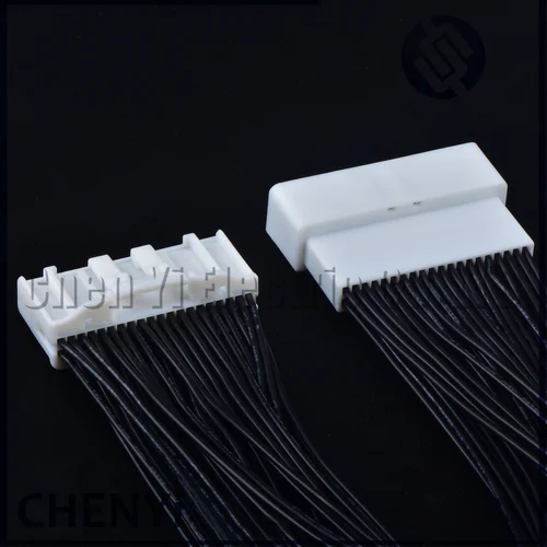 Imagen 2 del producto Pantalla de navegación automotriz para Toyota y Nissan, Conector de enchufe de arnés de cables de host multimedia CD de 40 Pines, 1674312-1, 1318389-1