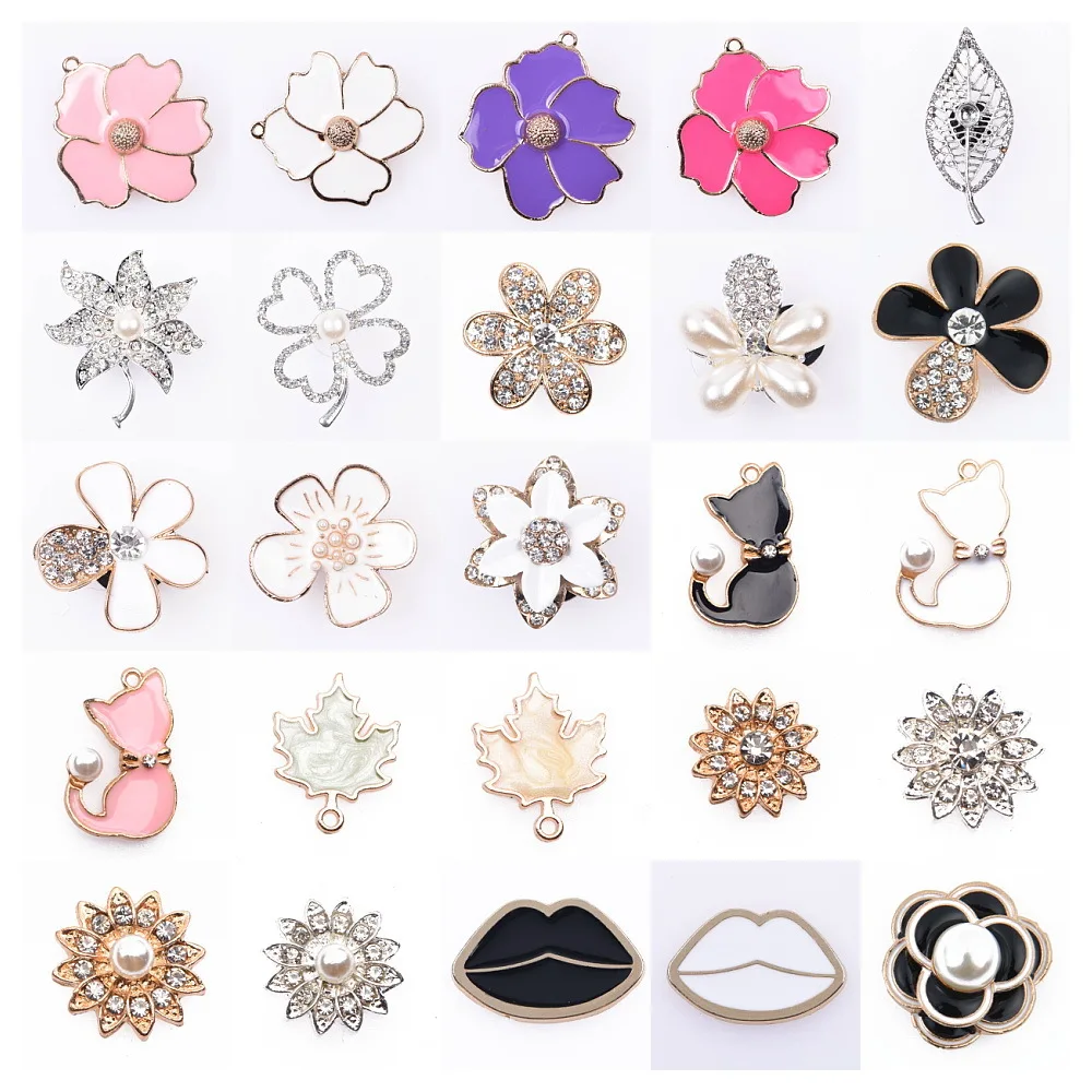 Luxury Bling Designer Cat Shoe Charm Accessories Flower Charms For Women Girl Maple Leaf Jewelry Making Shoe Pins Decoration