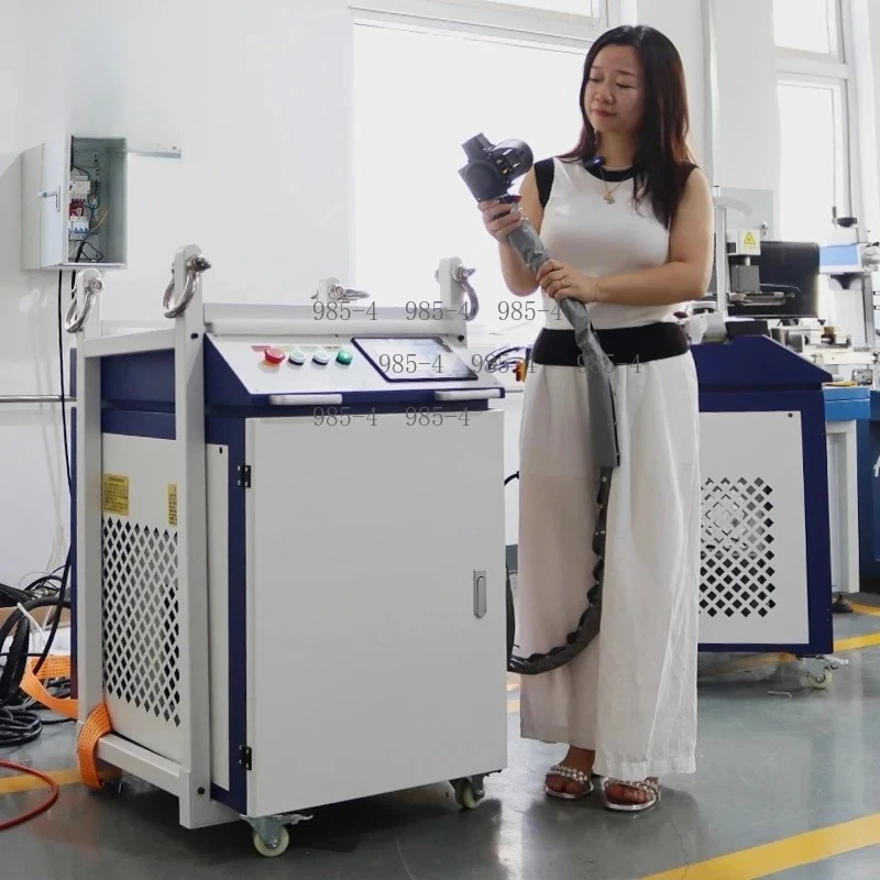 New Laser Cleaning Machine Metal Surface Laser Rust Remover Paint Removal Equipment