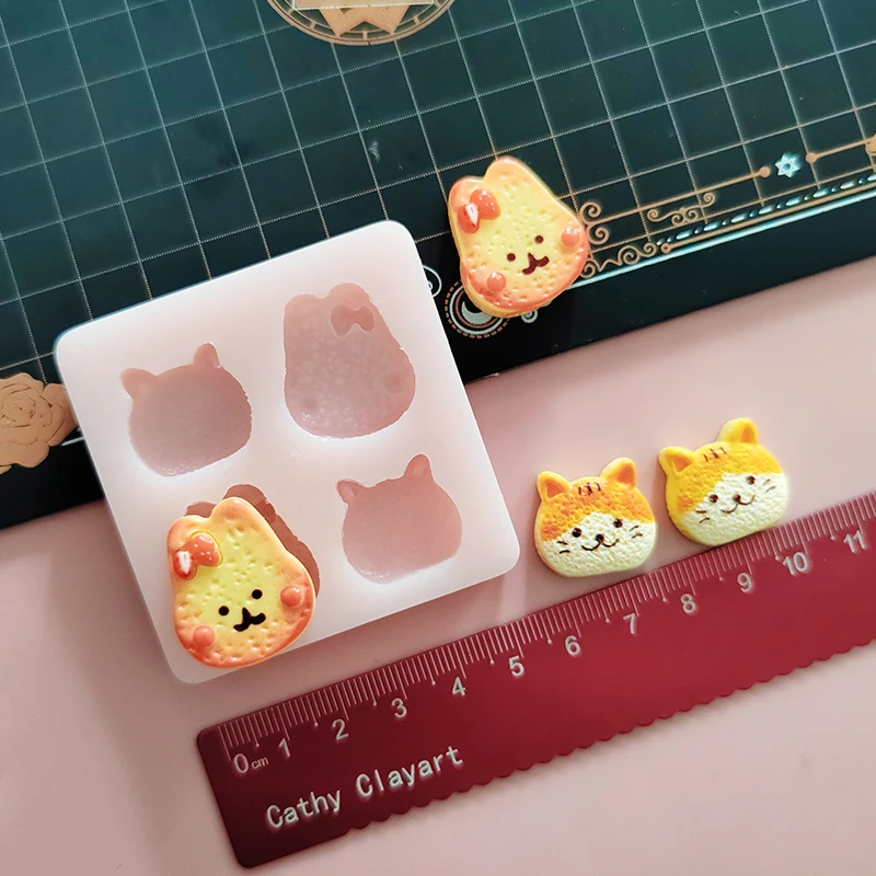 Little Cat Bunny Biscuit Silicone Mold Pottery Clay Jewelry DIY Molds Pinching Release DIY Silicone Molds
