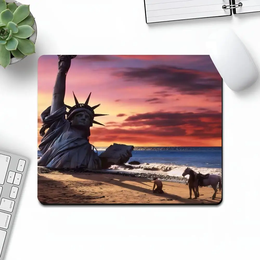 

Planet Of The Apes Mouse Pad Art Cartoon Gaming Gamer Small Rubber Locking Edge Large Computer MousePad Laptop Desk Pad