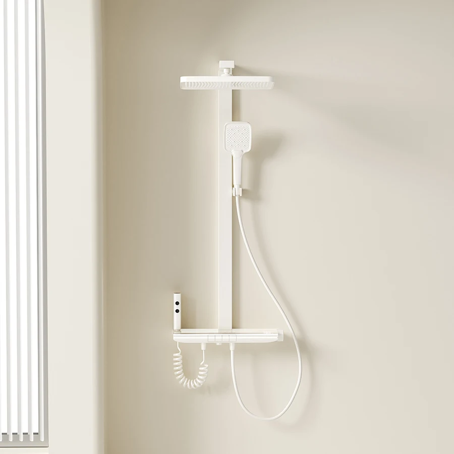 

Душ с цифровым дисплеем, настенный душевой набор, дизайн фортепиано, душ со светодиодной подсветкой, 4 функции с распылителем