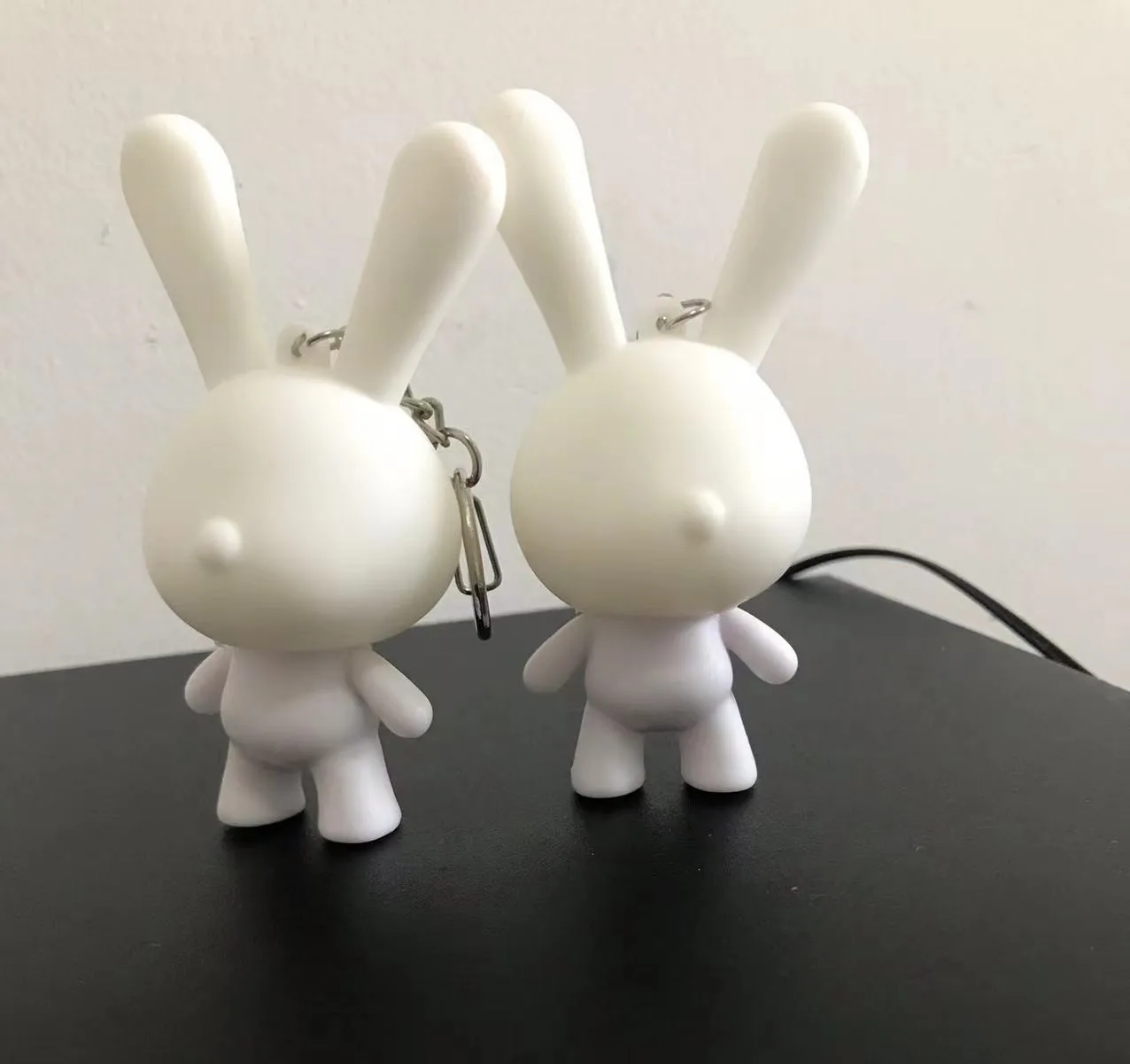 20pcs Dunny Munny Rabbit Pendants DIY Kids Toys for Art Students White Dolls Do it Yourself Vinyl Art Figure Toy Accessories