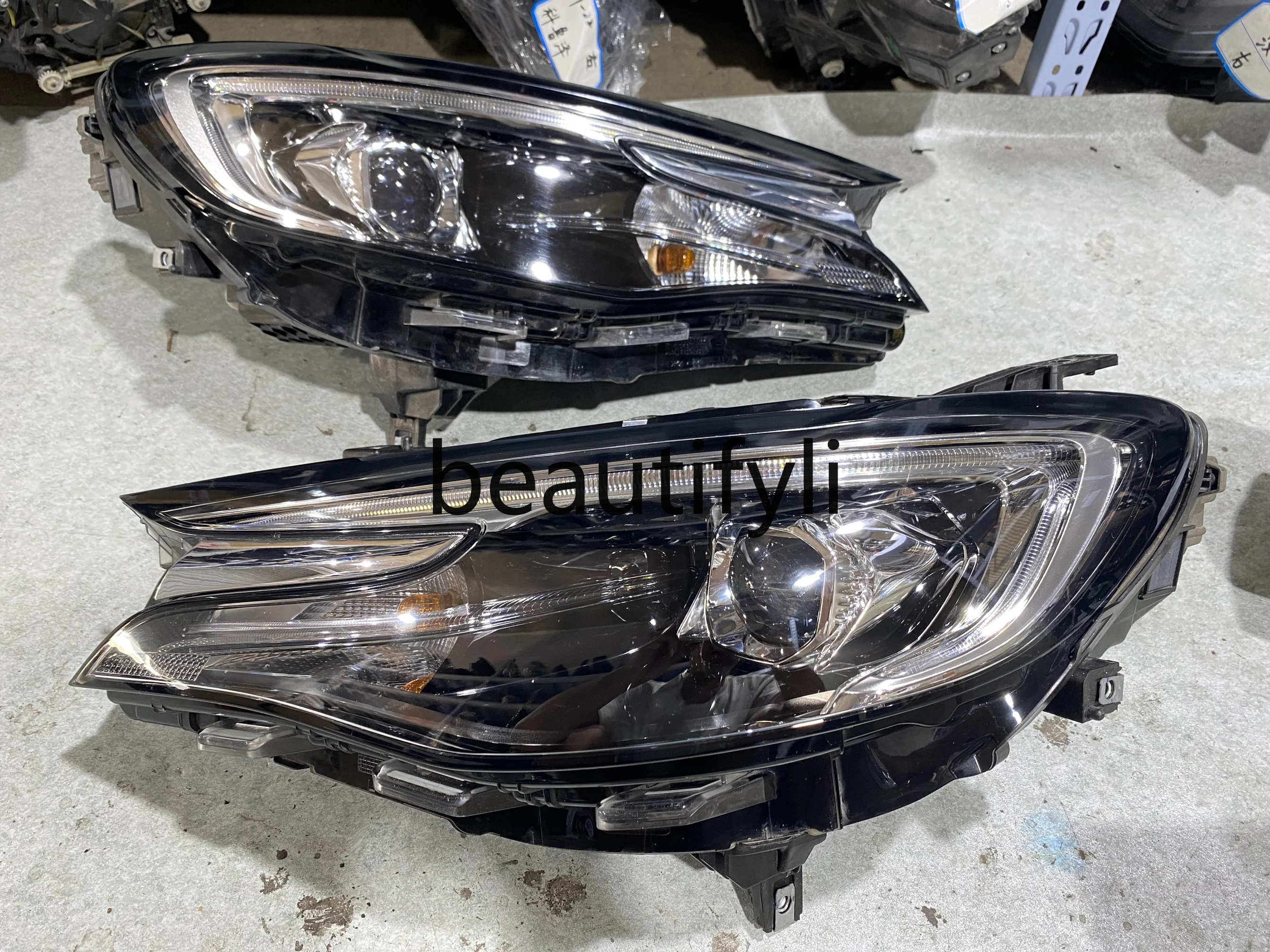

Headlight assembly High matching LED headlights