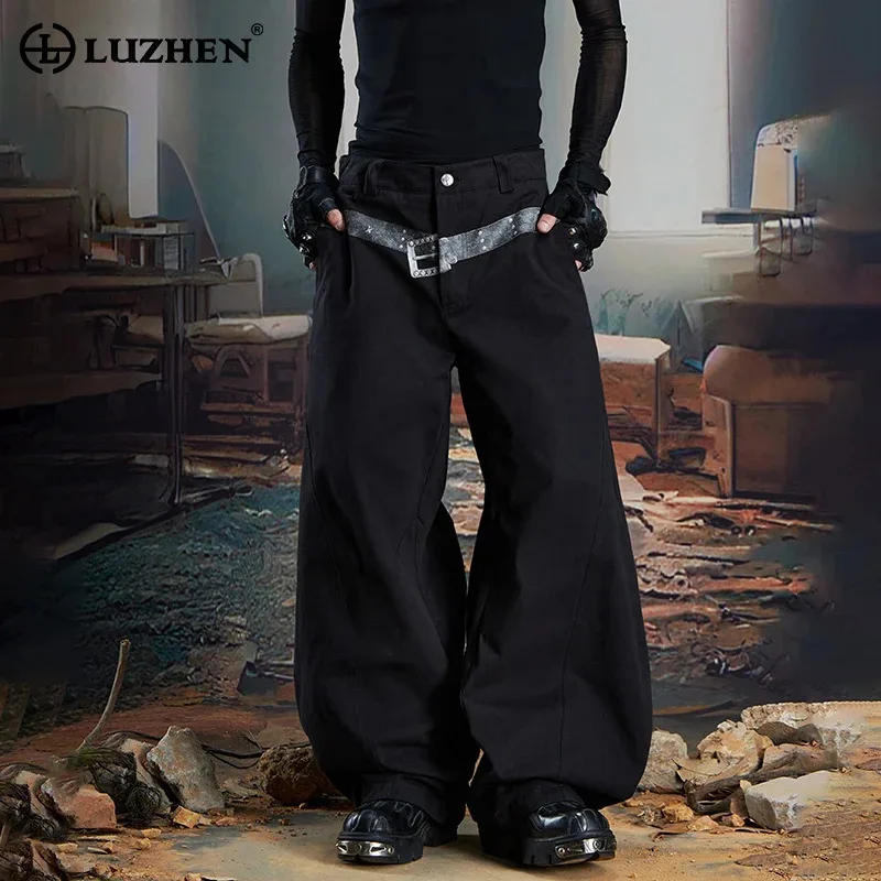 

LUZHEN Personalized 3D Belt Printed Loose Wide Leg Casual Pants Men 2025 New Original Niche Design Handsome Male Trousers JY4962