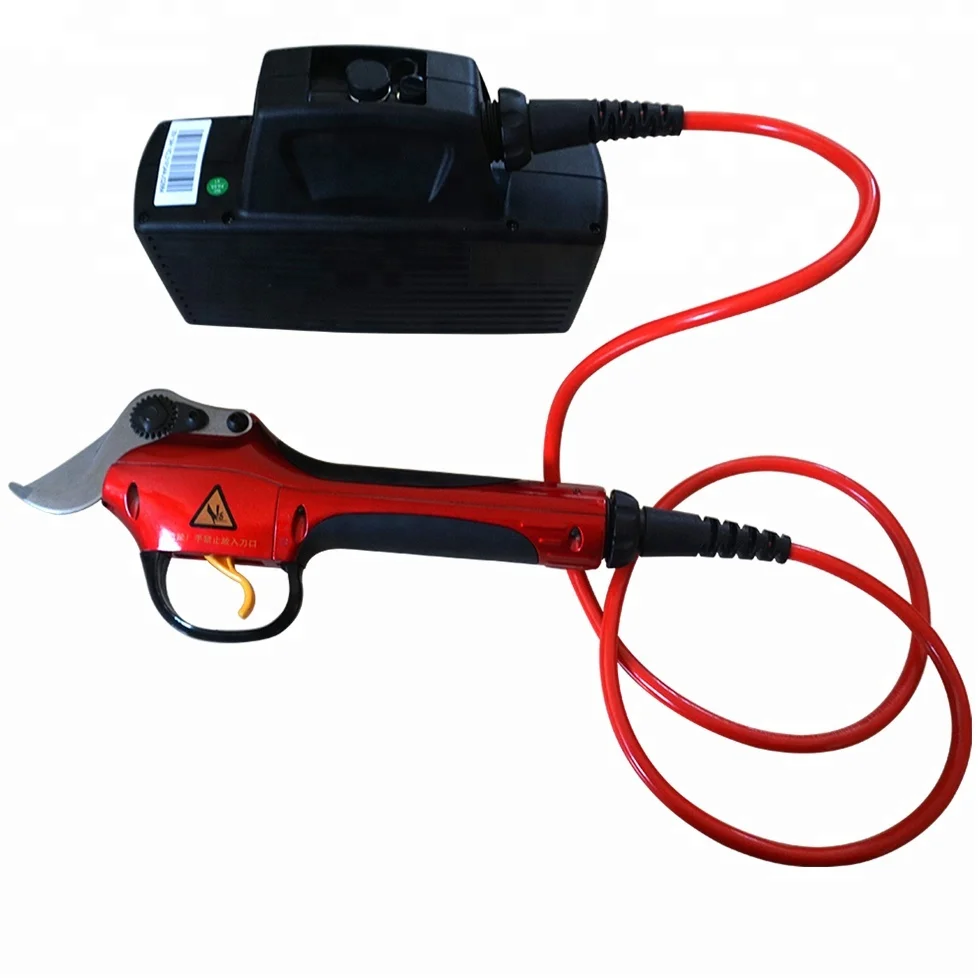 Electric garden pruning shear