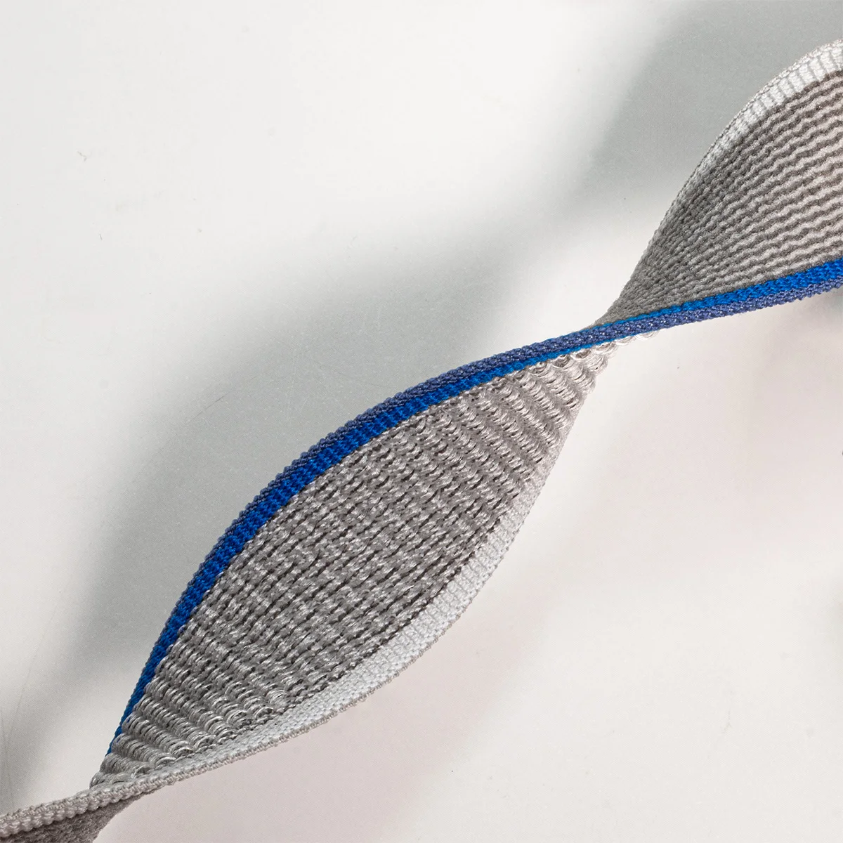 Nylon Loop for Apple Watch Band Ultra 49mm 45mm 44mm Sport Breathable Bracelet Band for iWatch 8 7 6 5 4 SE 42mm 41mm 40mm