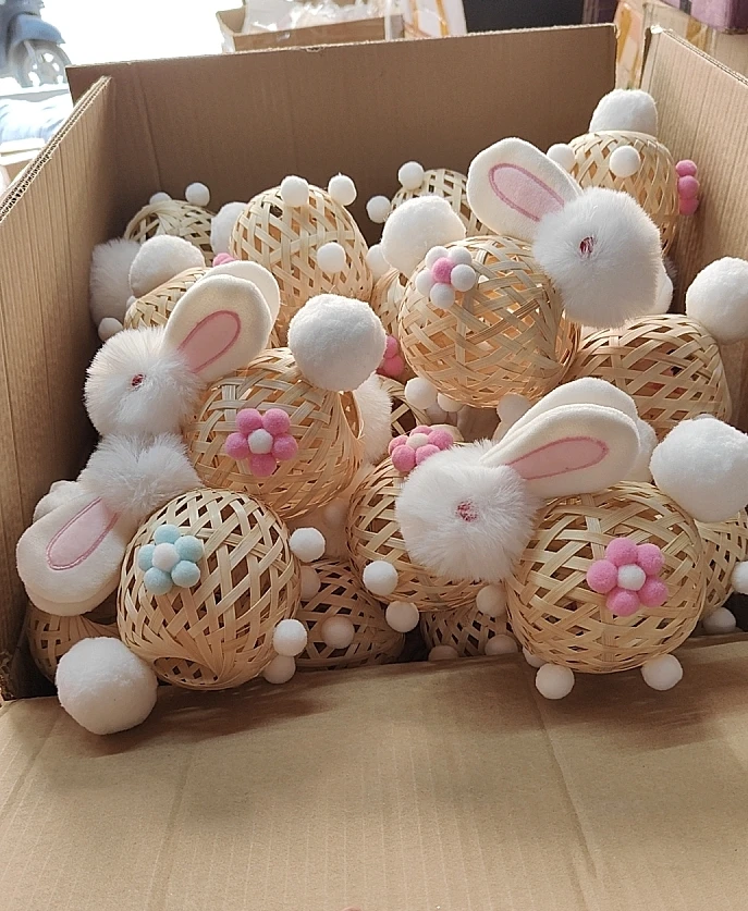 

Новые светящиеся ручные фонарики-кролики с цветами для детей, украшения для детского сада к Празднику середины осени 2025 года (Год Змеи)