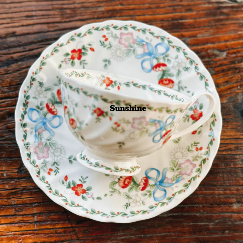 Retro European Ceramic Tableware Set High-end Bone China Embossed Rose Coffee Cup Afternoon Tea Dessert Plate Salad Bowl