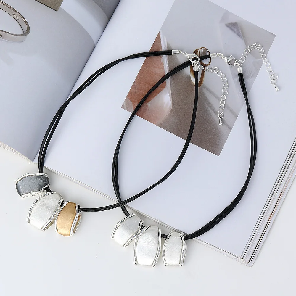 European and American metal fashion women irregular European and American jewelry retro simple col