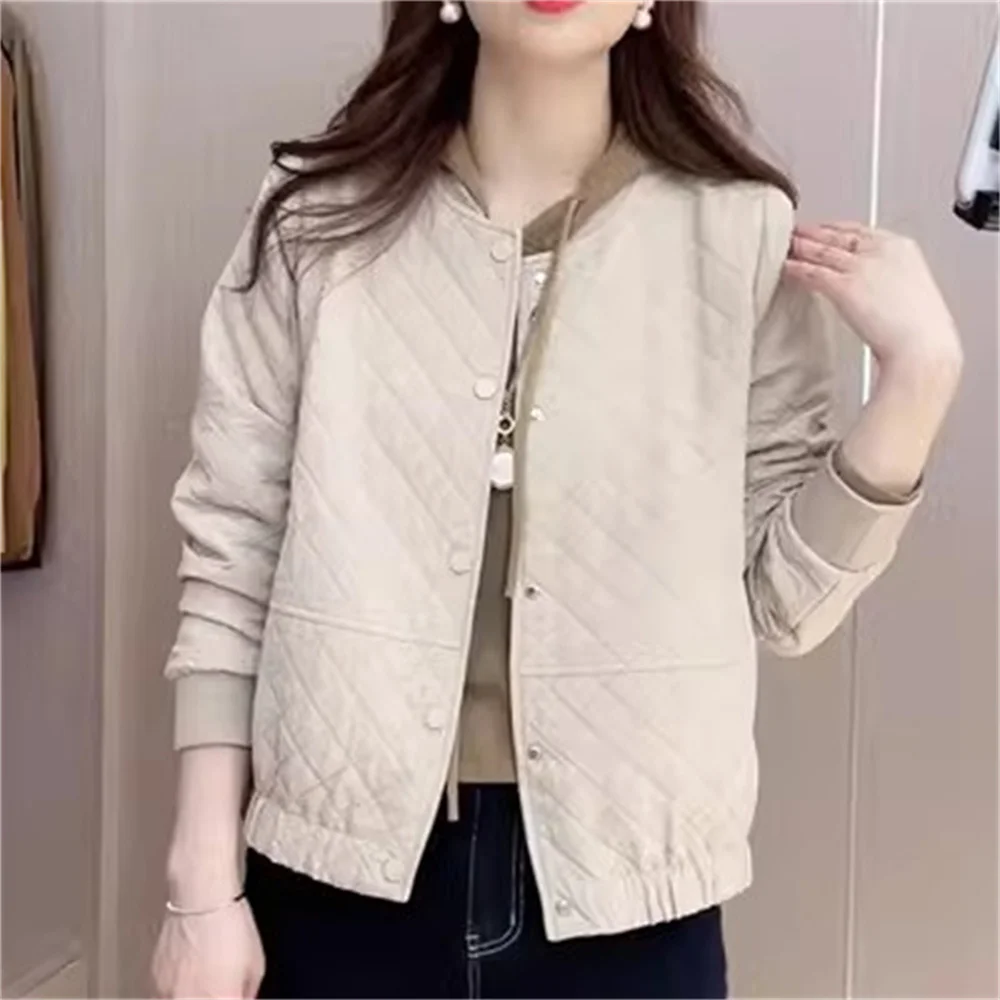 

2023 Spring and Autumn New Design Sense Small Casual Fashion Versatile Short Windbreaker Outwear Women's Long Sleeved Jacket Top