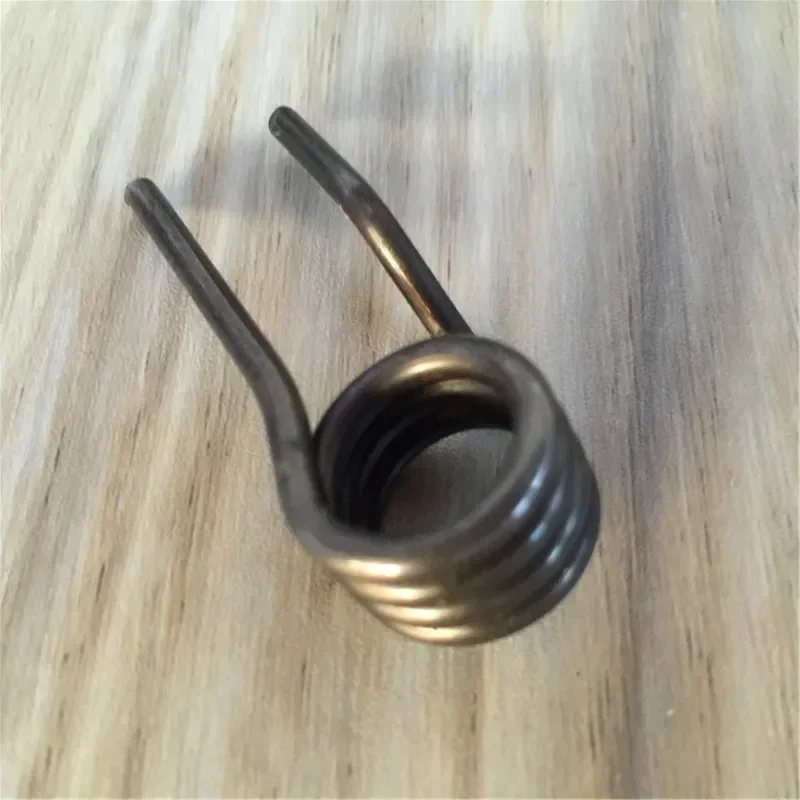 - For Sanyang in Huaxia Xing gear shift shaft spring ZH1125-A return spring 125 Ha apricot shift spring wholesale,