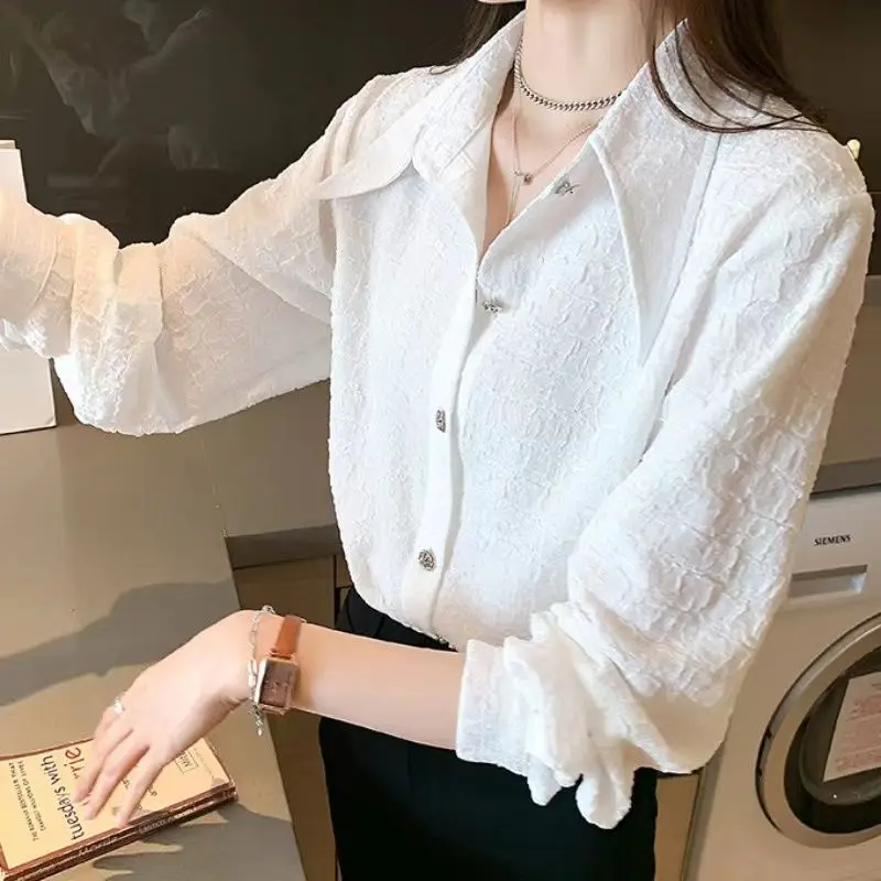 Large Pointed Collar Chiffon Shirt for Women\'s Spring Autumn New Loose Fitting Long Sleeved Versatile White Base Shirt Top