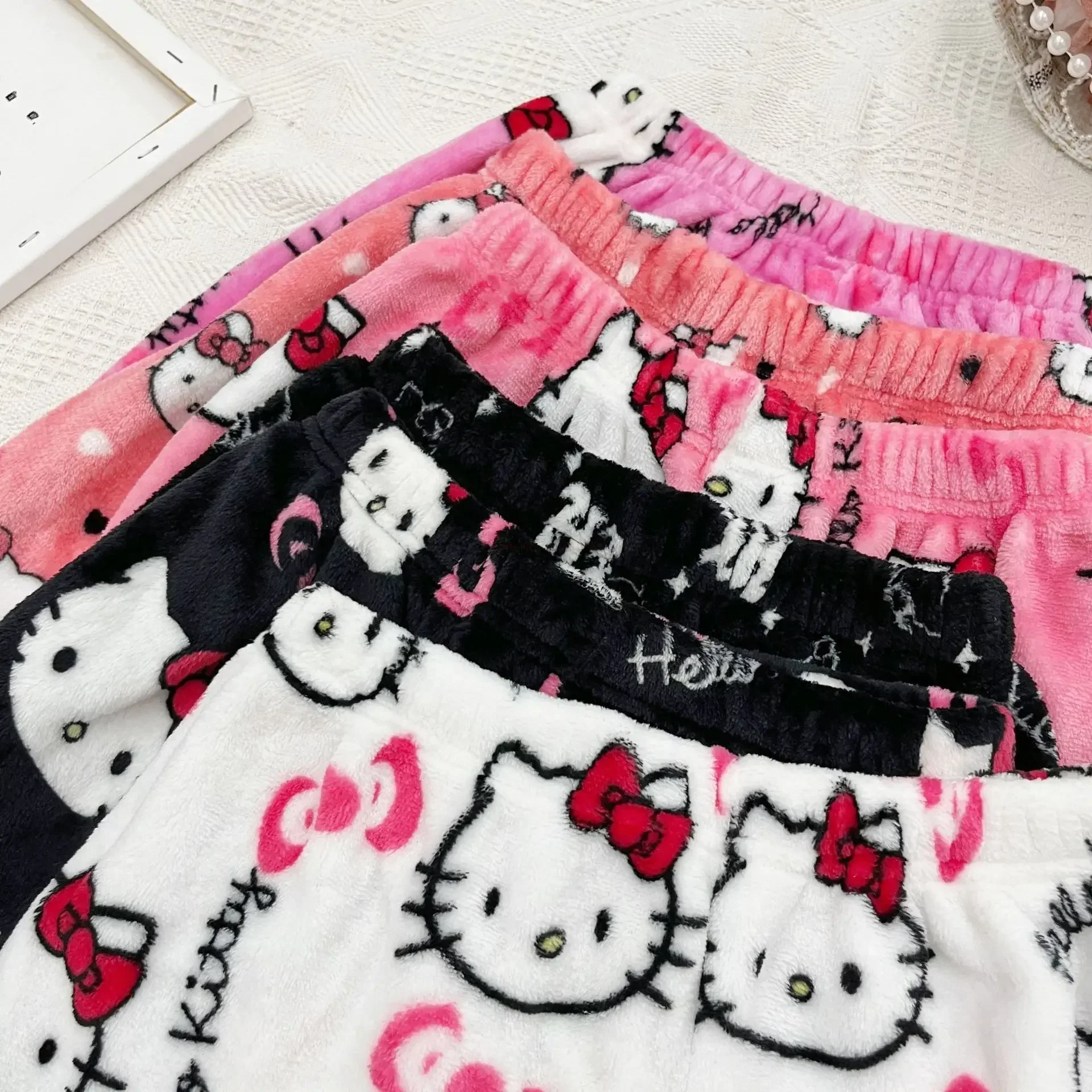 Sanrio Kawaii Kt Cat Kitty Short pigiama Home pantaloni Casual primavera estate peluche pantaloni in pile Anime Cosplay Cute Girl Kawaii Gift